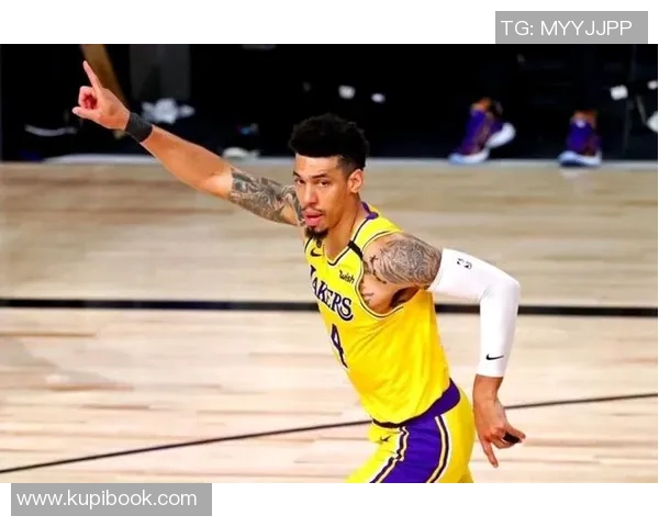 湖人旧将丹尼·格林成目标！休斯顿火箭队豪取连胜后锁定两届NBA冠军后卫补强后场